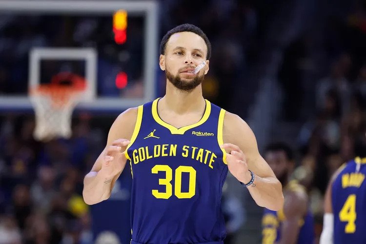 Top 7 Unknown and Amazing Facts About Stephen Curry