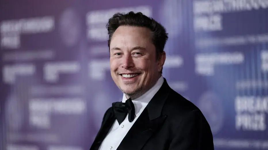 Top 10 Unknown and Interesting Facts About Elon Musk: A Visionary Businessman and Innovator